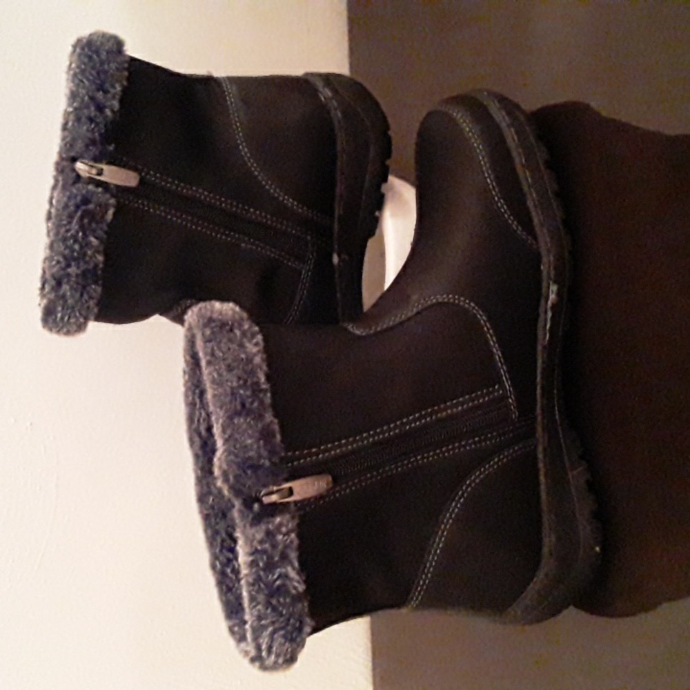 NWOT KHOMBU Addison Ankle Boots Memory Foam zip up Size 9M Black Womens - Picture 15 of 16